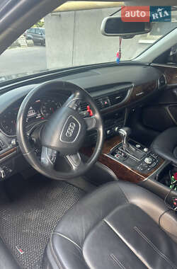 Седан Audi A6 2013 в 