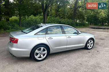Седан Audi A6 2012 в 