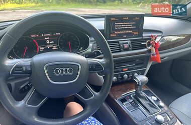 Седан Audi A6 2012 в 