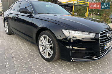Седан Audi A6 2015 в 