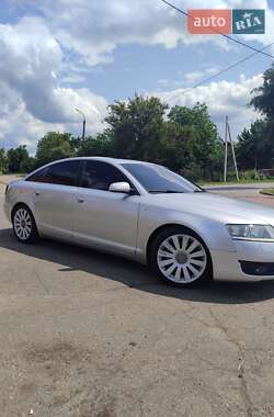 Седан Audi A6 2004 в 