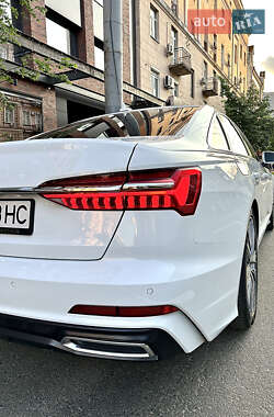 Седан Audi A6 2018 в 