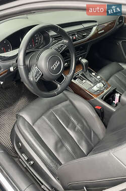 Седан Audi A6 2015 в 