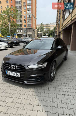 Седан Audi A6 2015 в 