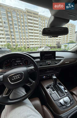 Седан Audi A6 2015 в 