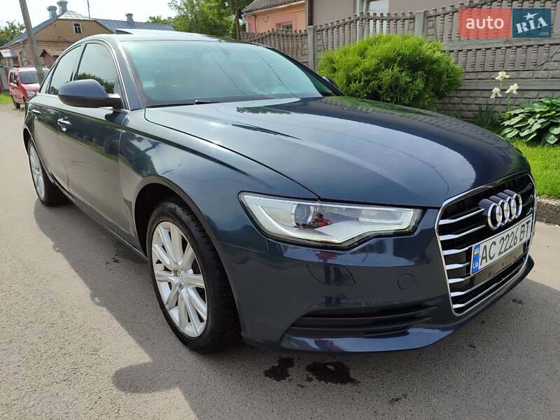 Седан Audi A6 2013 в 