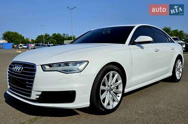Седан Audi A6 2015 в 