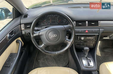 Универсал Audi A6 1999 в 