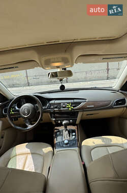 Седан Audi A6 2012 в 