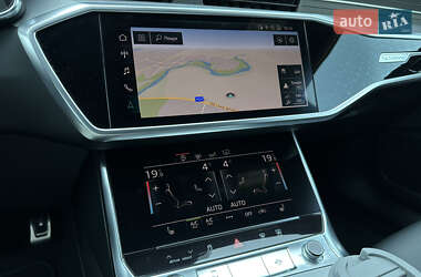Седан Audi A6 2019 в 