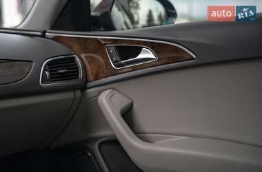 Седан Audi A6 2015 в 