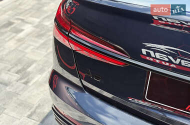 Седан Audi A6 2018 в 