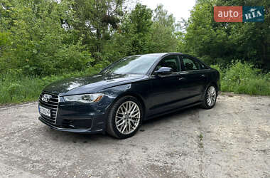 Седан Audi A6 2015 в 