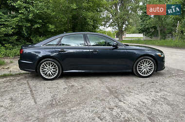 Седан Audi A6 2015 в 