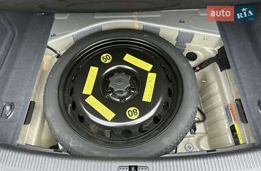 Седан Audi A6 2013 в 