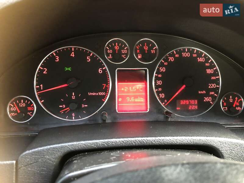 Седан Audi A6 1999 в Стрые