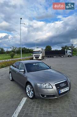 Седан Audi A6 2004 в 