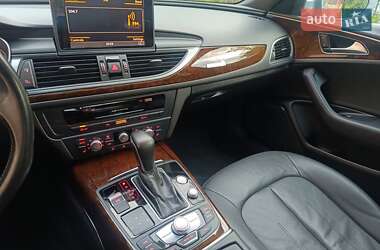 Седан Audi A6 2015 в 