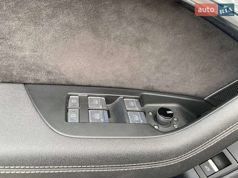 Седан Audi A6 2018 в Хмельницком