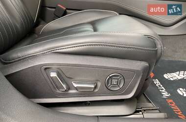 Седан Audi A6 2018 в 