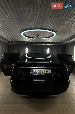 Седан Audi A6 2005 в 