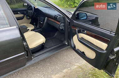Седан Audi A6 1995 в 