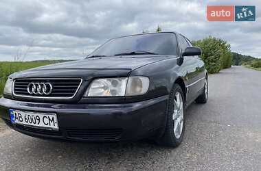Седан Audi A6 1995 в 