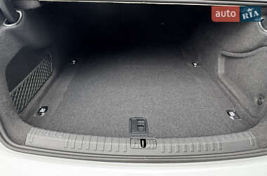 Седан Audi A6 2023 в 