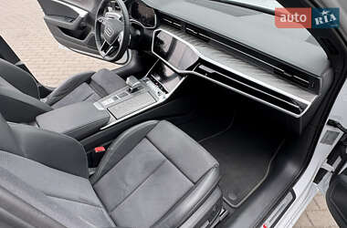 Седан Audi A6 2023 в 