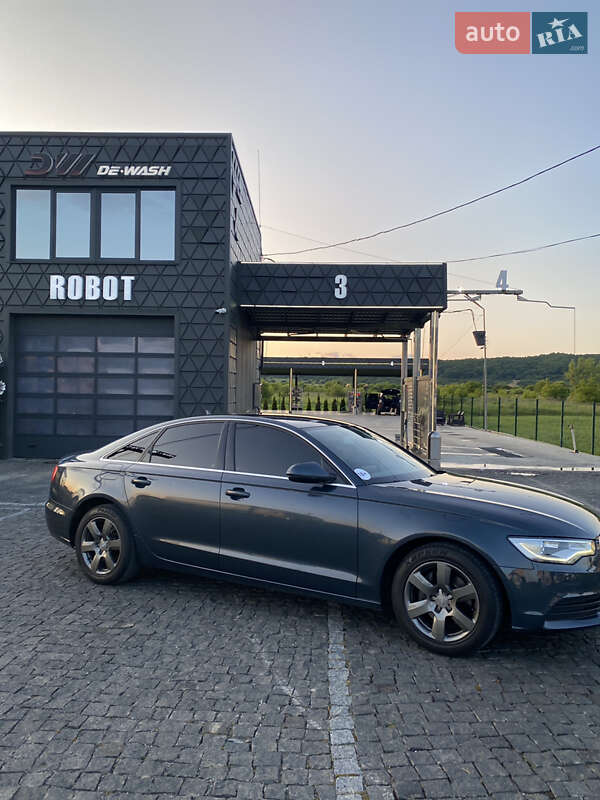 Седан Audi A6 2012 в Тячеве