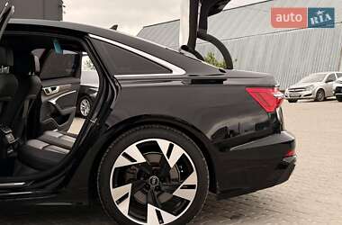 Седан Audi A6 2019 в 