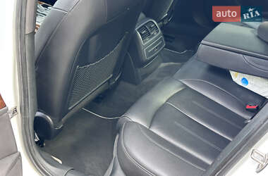 Седан Audi A6 2016 в 