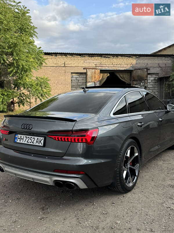Седан Audi A6 2018 в Одессе