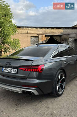 Седан Audi A6 2018 в 
