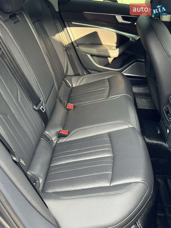 Седан Audi A6 2018 в Одессе