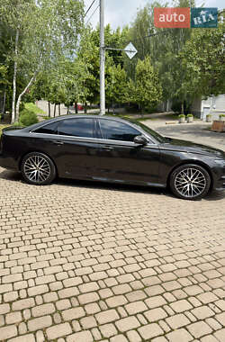 Седан Audi A6 2016 в 