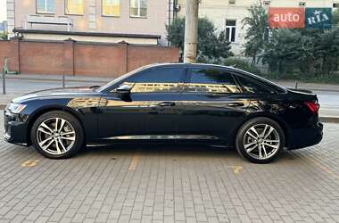 Седан Audi A6 2018 в 