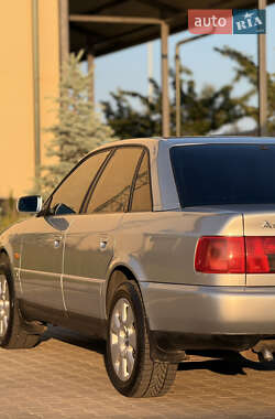 Седан Audi A6 1996 в 