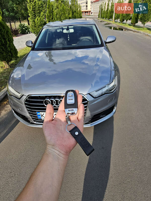 Седан Audi A6 2016 в Киеве
