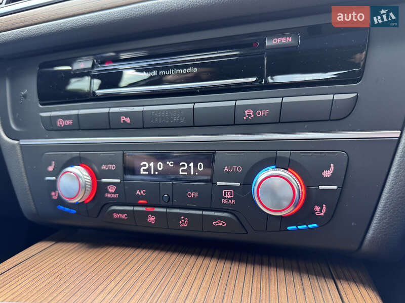 Седан Audi A6 2015 в Одессе