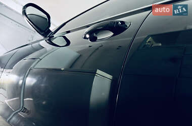 Седан Audi A6 2012 в 