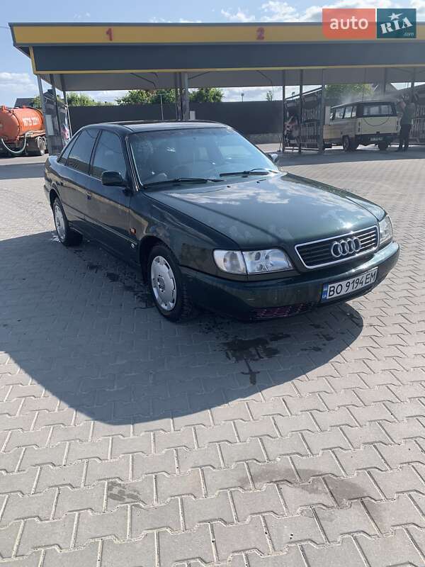 Седан Audi A6 1996 в 