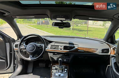 Седан Audi A6 2015 в 