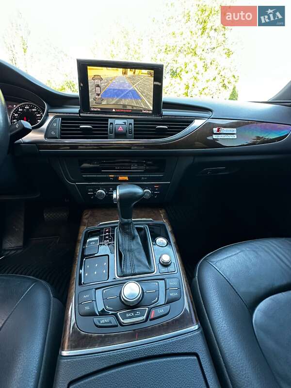 Седан Audi A6 2012 в Берегово