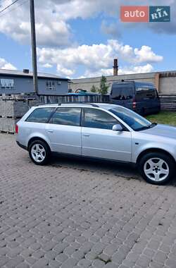 Универсал Audi A6 2000 в 