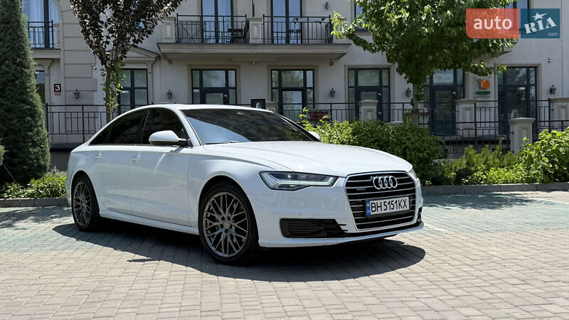 Седан Audi A6 2016 в 
