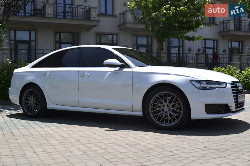 Седан Audi A6 2016 в Одессе