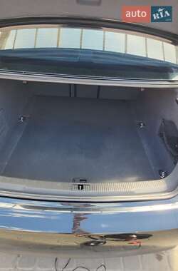 Седан Audi A6 2013 в 