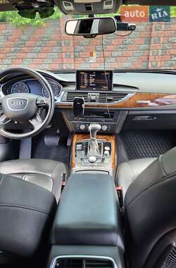 Седан Audi A6 2013 в 