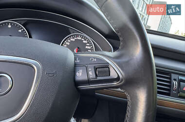 Седан Audi A6 2015 в 